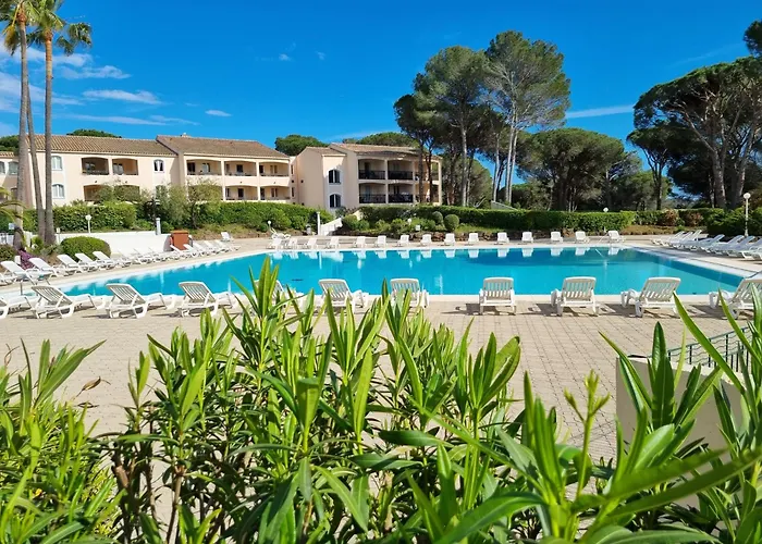 Studio 4P Vue Piscine St Raphael Valescure - Au Coeur Des Golfs